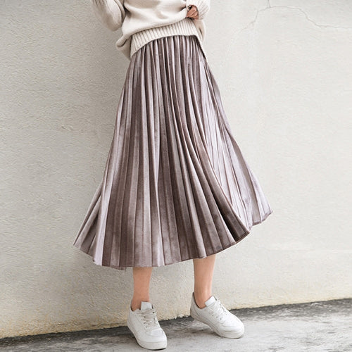 Long Metallic Silver Pleated Skirt - UrbClo